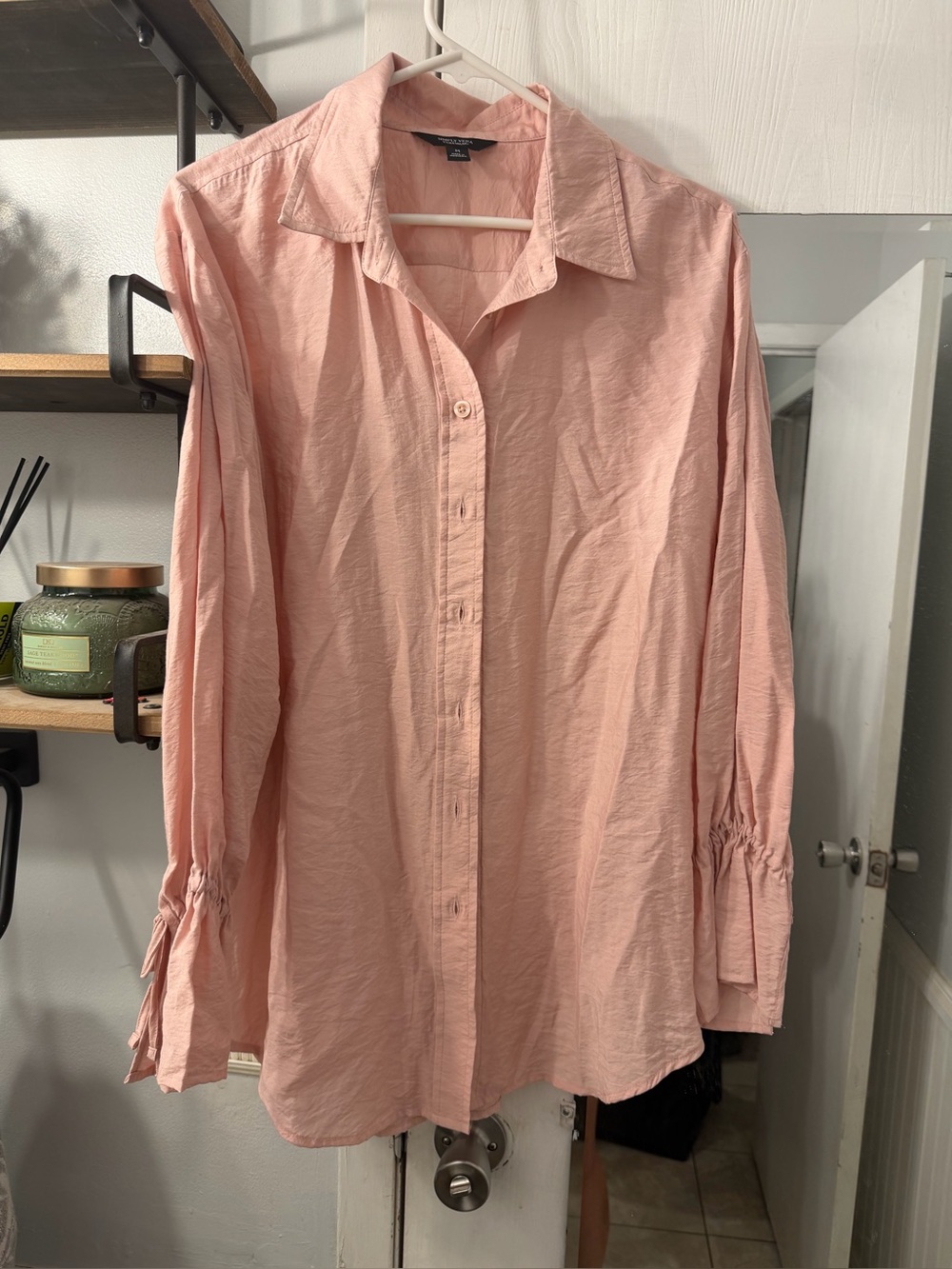 Vera Wang Light Pink Button-Up Blouse
